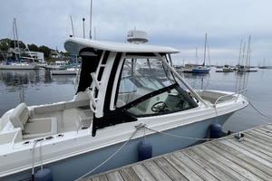 24ft Boston Whaler Yacht For Sale