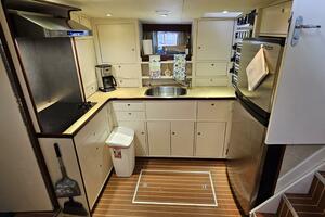 Summer Song 68ft Derecktor Yacht For Sale