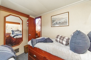 Sully s 53ft Stephens Yacht For Sale