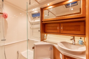 SALT THERAPY 45ft Sabre Yacht For Sale