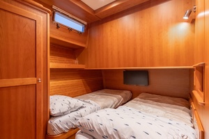 SALT THERAPY 45ft Sabre Yacht For Sale