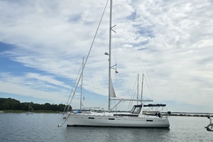45ft Beneteau Yacht For Sale