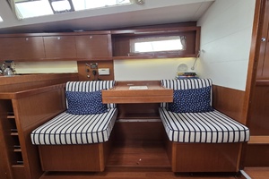 45ft Beneteau Yacht For Sale