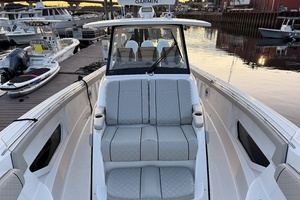 Sea Shed 37ft Pursuit Yacht For Sale