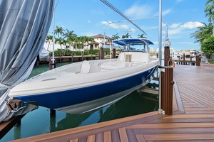 SPONTANEOUS 42ft Intrepid Yacht For Sale