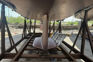 Chrisalyss 33ft Hunter Yacht For Sale