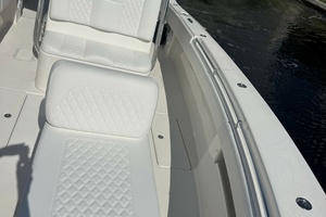 Line Holder 36ft Invincible Yacht For Sale