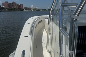Line Holder 36ft Invincible Yacht For Sale