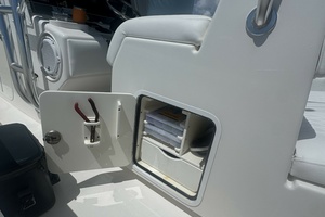 Line Holder 36ft Invincible Yacht For Sale
