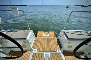 Polaris 37ft Jeanneau Yacht For Sale