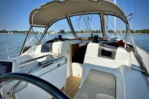 Polaris 37ft Jeanneau Yacht For Sale