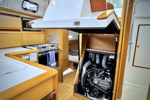 Polaris 37ft Jeanneau Yacht For Sale