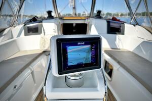 Polaris 37ft Jeanneau Yacht For Sale