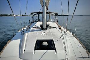 Polaris 37ft Jeanneau Yacht For Sale
