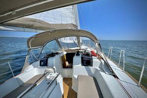 Polaris 37ft Jeanneau Yacht For Sale