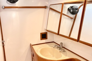 54ft Hylas Yacht For Sale