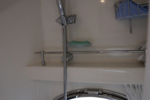 Marlow 37 - MI-DI - Shower