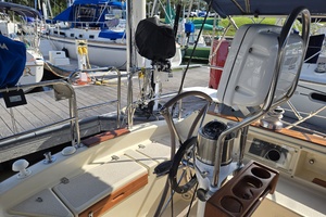 La Sirena 35ft Caliber Yacht For Sale