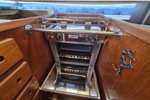 La Sirena 35ft Caliber Yacht For Sale