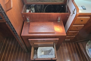 La Sirena 35ft Caliber Yacht For Sale