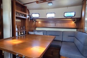 La Sirena 35ft Caliber Yacht For Sale