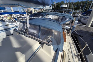 La Sirena 35ft Caliber Yacht For Sale