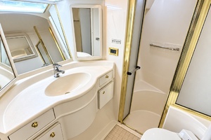 TajmaHerzer II 50ft Sea Ray Yacht For Sale