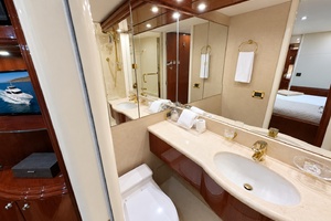 Bamboozled Again 80ft Lazzara Yachts Yacht For Sale