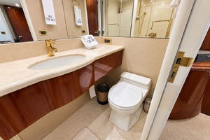 Bamboozled Again 80ft Lazzara Yachts Yacht For Sale