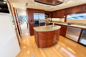 Bamboozled Again 80ft Lazzara Yachts Yacht For Sale