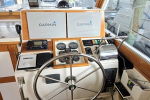 Bella Cosa 43ft Grand Banks Eastbay Yacht For Sale