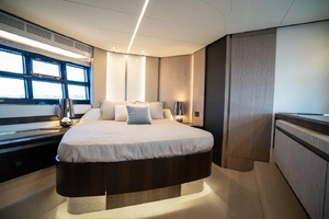 60ft Azimut Yacht For Sale