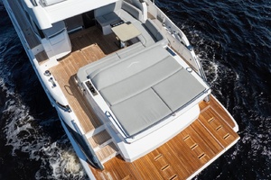 60ft Azimut Yacht For Sale