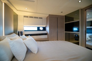60ft Azimut Yacht For Sale