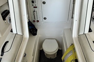 29ft SeaVee Yacht For Sale