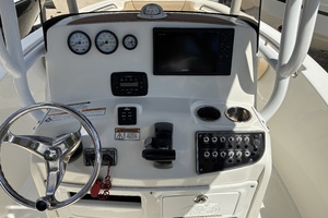 21ft NauticStar Yacht For Sale
