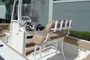 21ft NauticStar Yacht For Sale