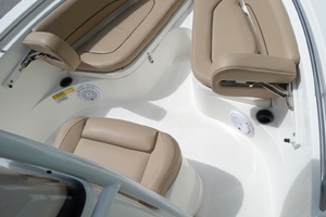 21ft NauticStar Yacht For Sale