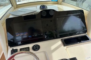 Trip Out 35ft Scout Yacht For Sale