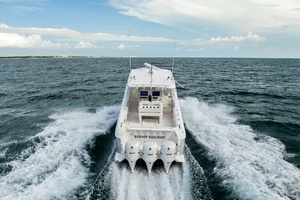 T T BURNIN DAYLIGHT 40ft Intrepid Yacht For Sale