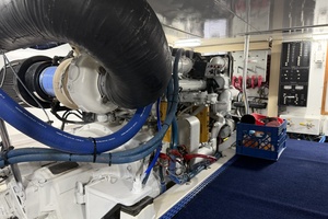 Cricket 50ft Hatteras Yacht For Sale