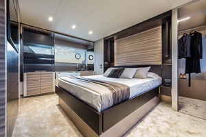 LIBI V 67ft Ferretti Yachts Yacht For Sale