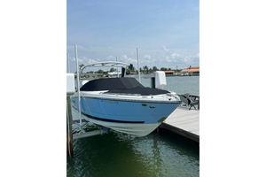 27ft Monterey Yacht For Sale