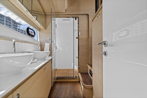 54ft Aquila Yacht For Sale