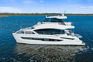 54ft Aquila Yacht For Sale
