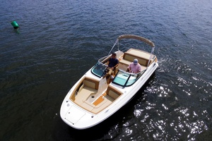 22ft Sea Ray Yacht For Sale