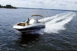 22ft Sea Ray Yacht For Sale