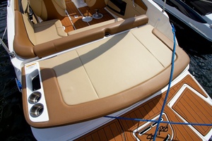 22ft Sea Ray Yacht For Sale