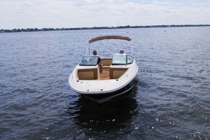 22ft Sea Ray Yacht For Sale