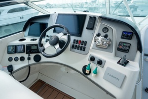 56ft Carver Yacht For Sale